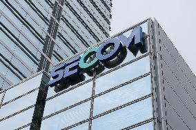 SECOM signage and logo